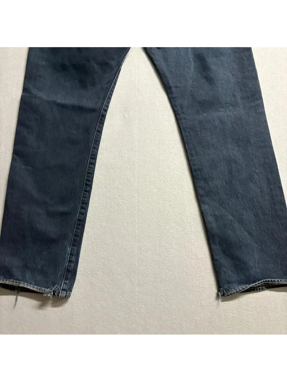 Levis Premium 501 Original Fit Jeans Mens 34x32 Dark Wash Button Fly Blue Denim